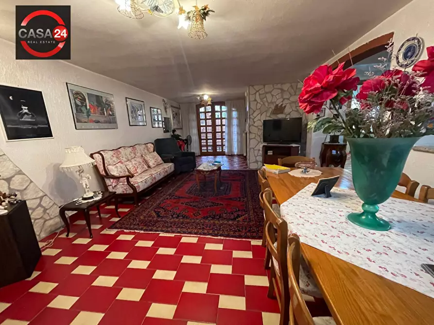 Immagine 48 di Villa in vendita  in Via Mario Mafai a Latina