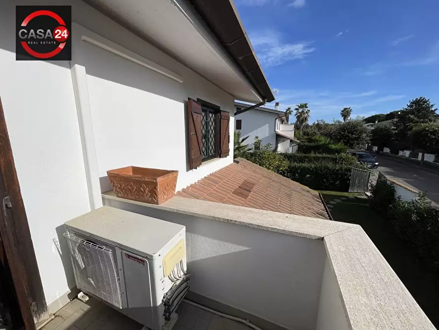 Immagine 28 di Villa in vendita  in via del pescheto a Sabaudia