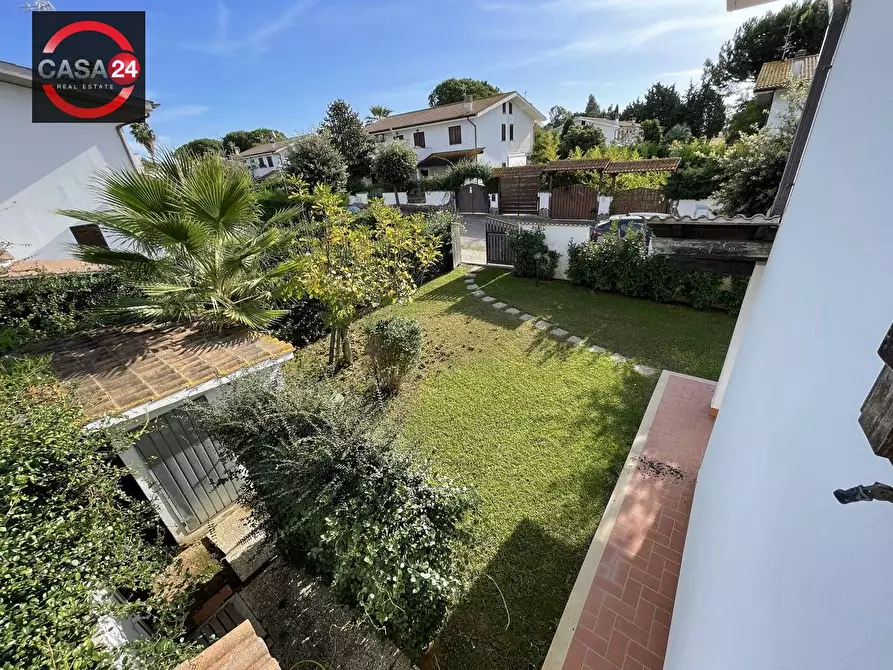 Immagine 33 di Villa in vendita  in via del pescheto a Sabaudia