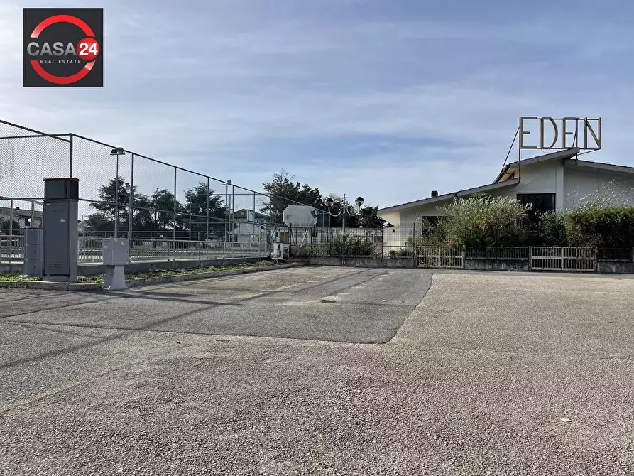 Immagine 43 di Villa in vendita  in via del pescheto a Sabaudia