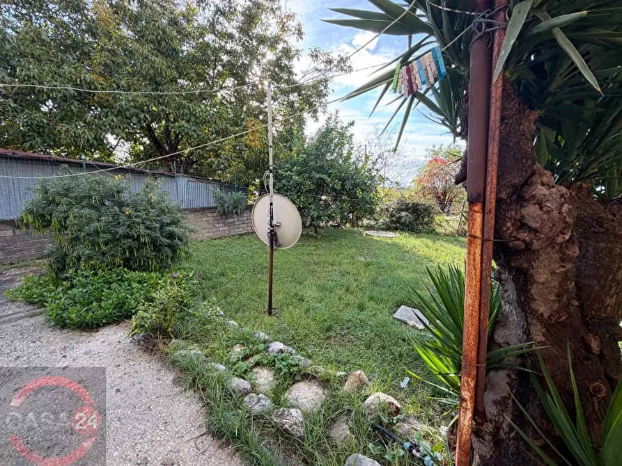 Immagine 30 di Appartamento in vendita  in Via sicilia a Sezze