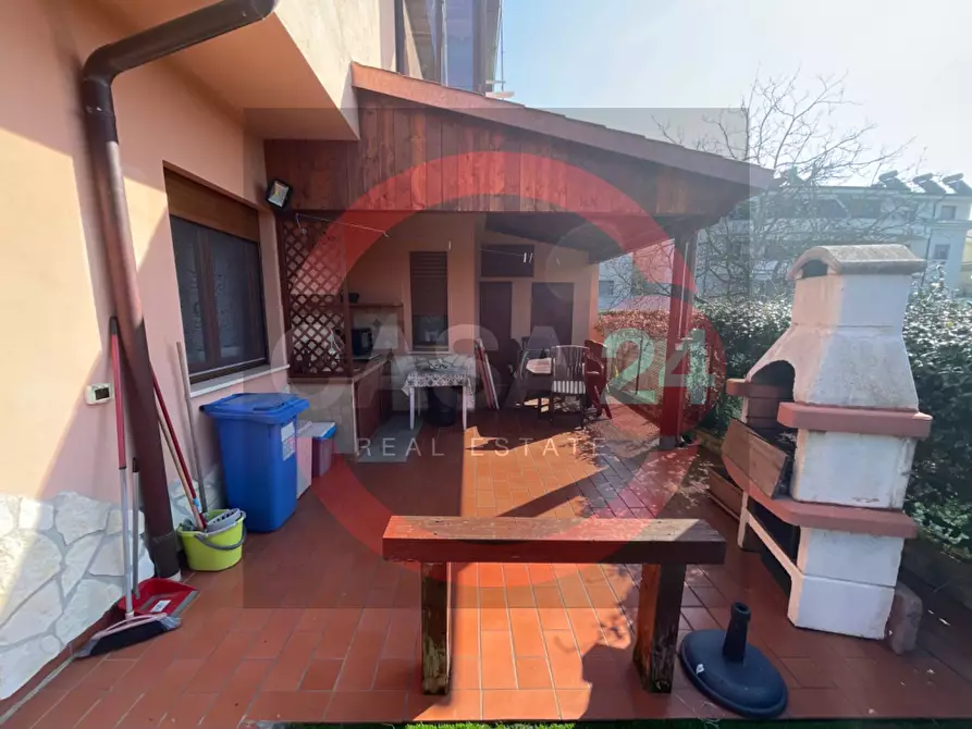 Immagine 5 di Villa in vendita  in Via Battaglia di Lepanto a Latina