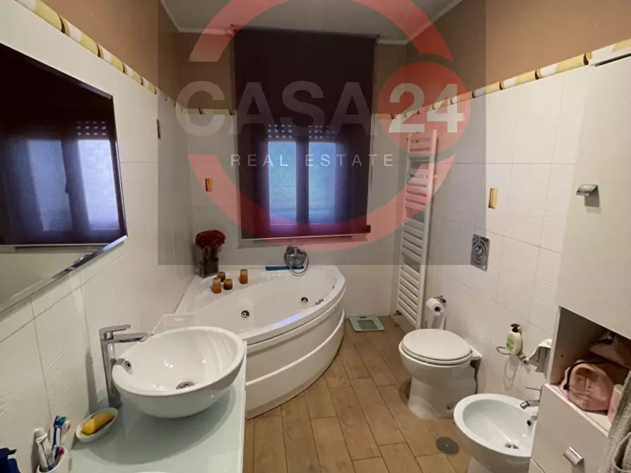 Immagine 38 di Villa in vendita  in Via Battaglia di Lepanto a Latina