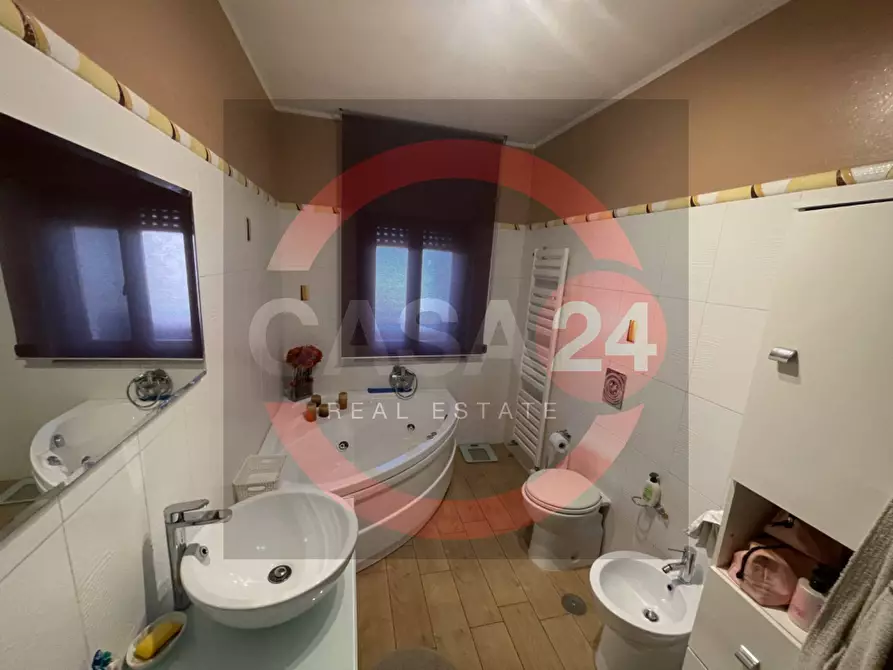 Immagine 39 di Villa in vendita  in Via Battaglia di Lepanto a Latina