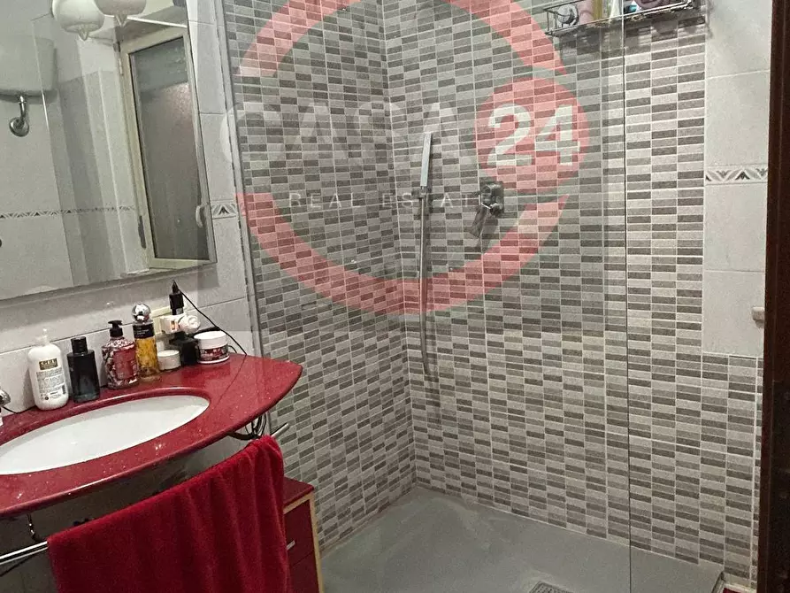 Immagine 16 di Attico in vendita  in via largo cirri a Latina