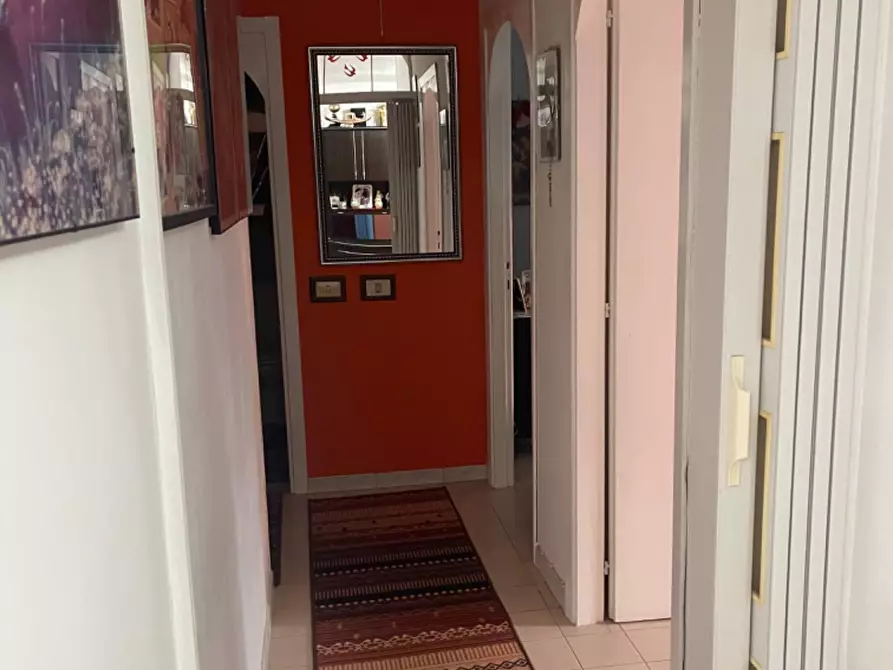 Immagine 8 di Appartamento in vendita  in VIA ALBALONGA a Latina