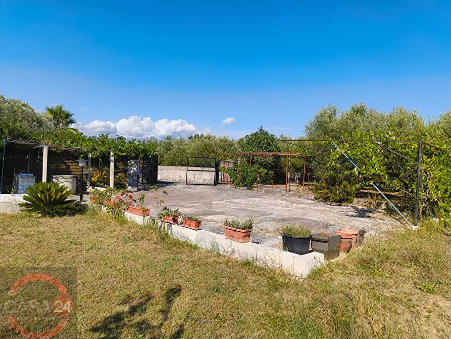 Immagine 2 di Casa indipendente in vendita  in via Marcaccio a Latina