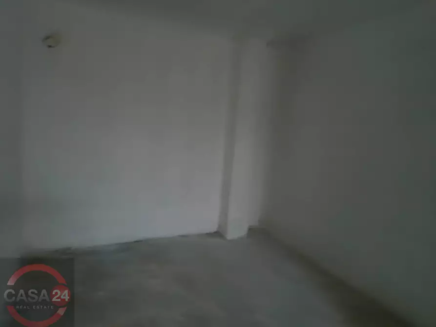 Immagine 6 di Locale commerciale in affitto  a Latina