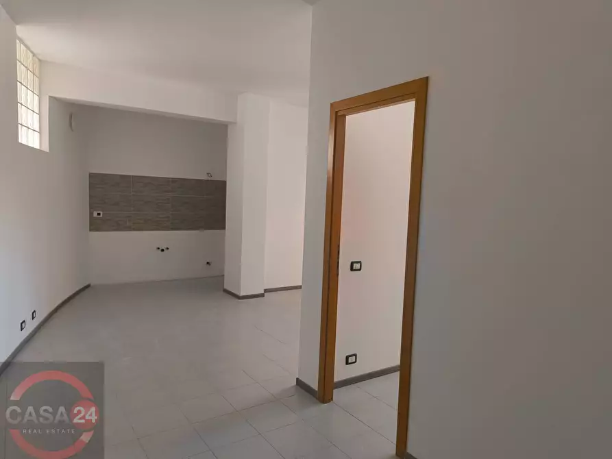 Immagine 3 di Appartamento in vendita  in via svetonio a Latina