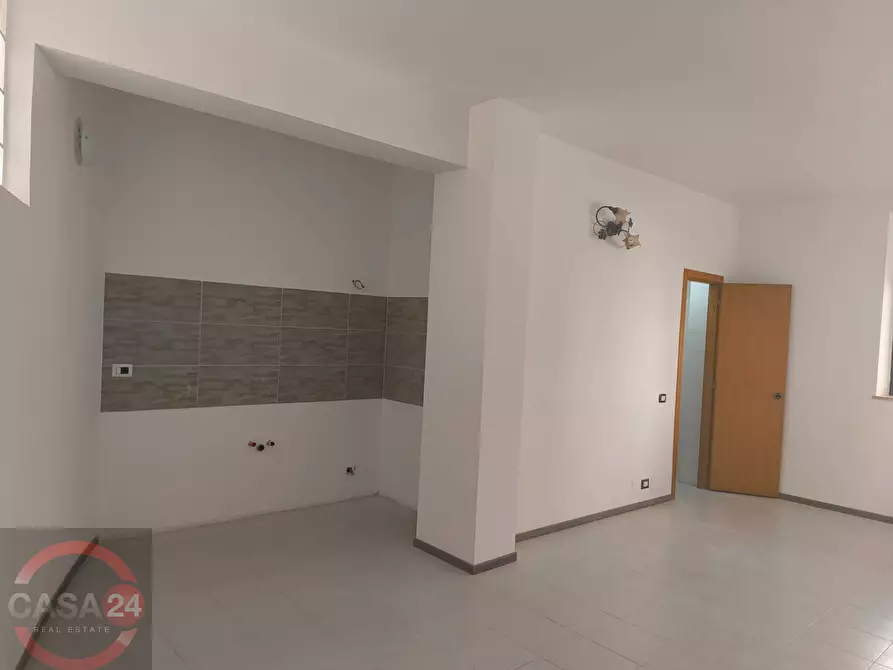 Immagine 6 di Appartamento in vendita  in via svetonio a Latina