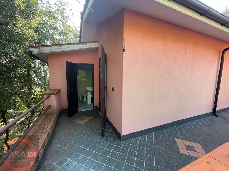 Immagine 17 di Villa in vendita  in Via Foresta Primo tratto a Sezze