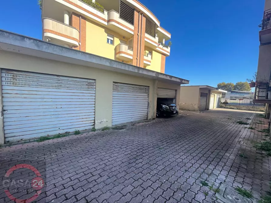 Immagine 35 di Appartamento in vendita  in Via dei Sanniti a Latina