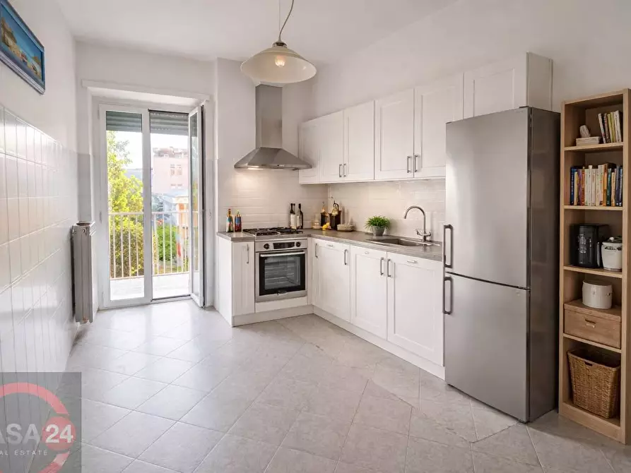 Immagine 1 di Appartamento in vendita  in Via Rosmini a Latina