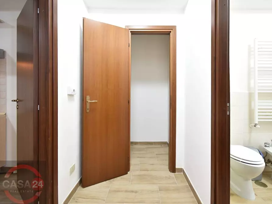 Immagine 13 di Appartamento in vendita  in Via Epicuro a Latina