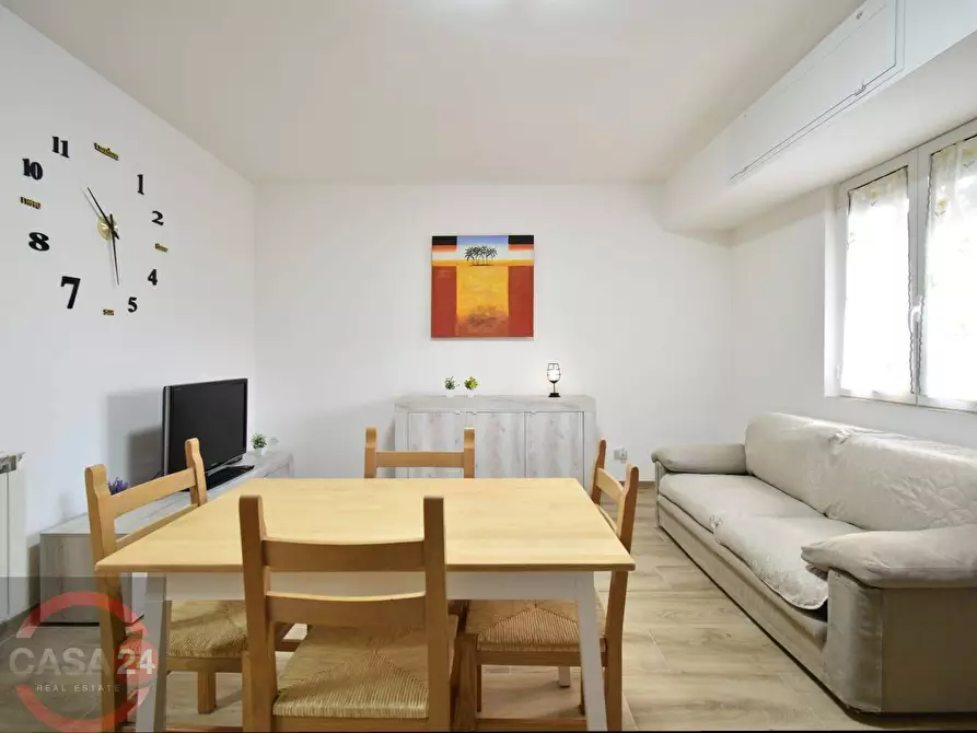 Immagine 1 di Appartamento in vendita  in Via Epicuro a Latina