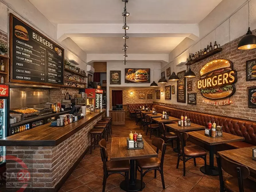 Immagine 1 di Locale commerciale in vendita  in Piazza San Marco a Latina