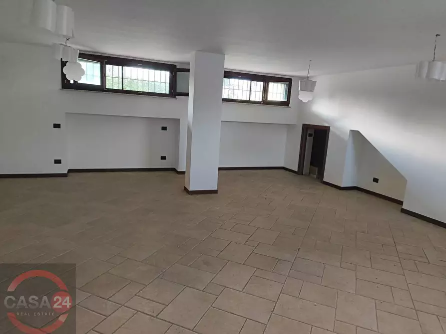 Immagine 45 di Villa in vendita  in via del pantanaccio a Latina