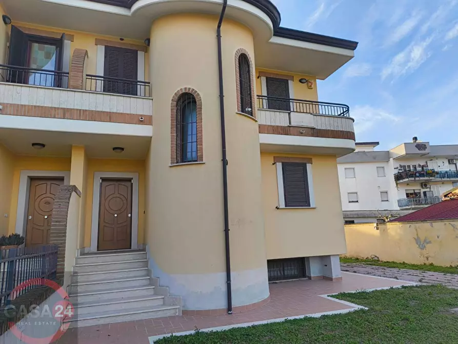 Immagine 6 di Villa in vendita  in via del pantanaccio a Latina