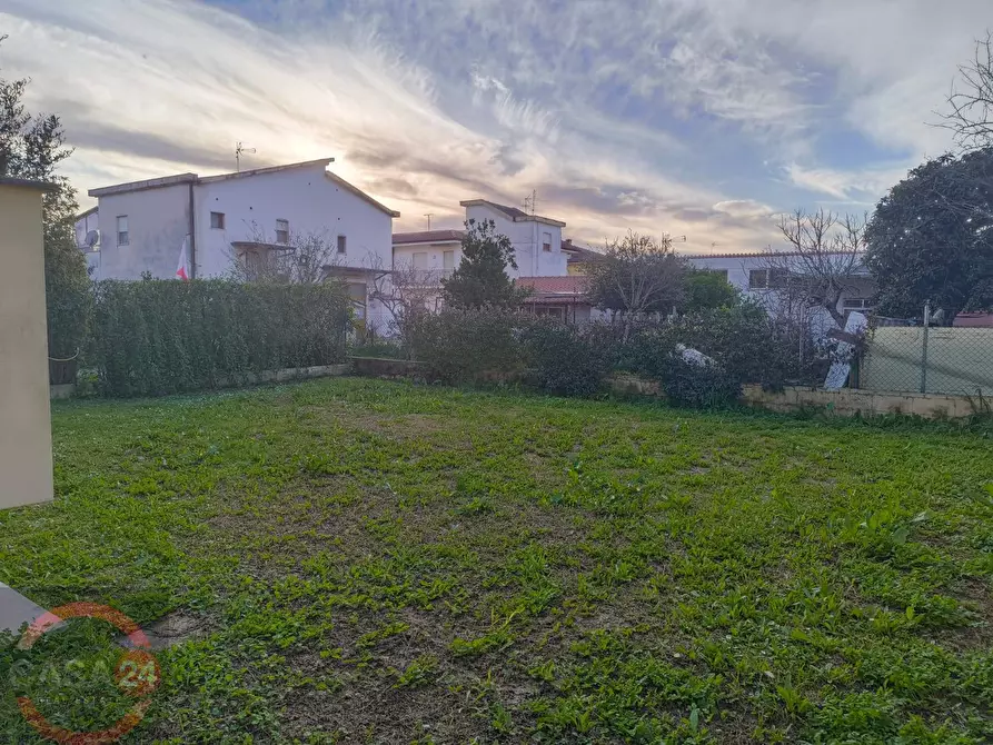 Immagine 14 di Villa in vendita  in via del pantanaccio a Latina