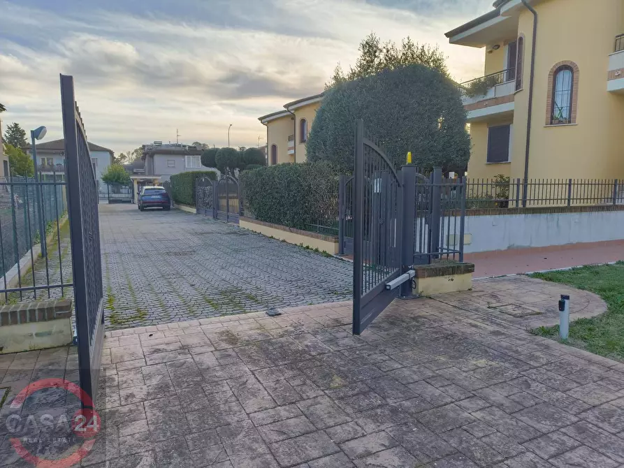Immagine 5 di Villa in vendita  in via del pantanaccio a Latina