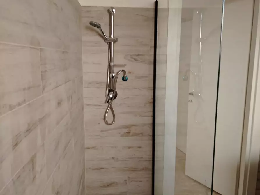 Immagine 22 di Appartamento in vendita  in Via dei Volsci a Latina