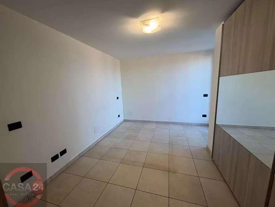 Immagine 27 di Attico in vendita  in Via dell'olmo a Latina