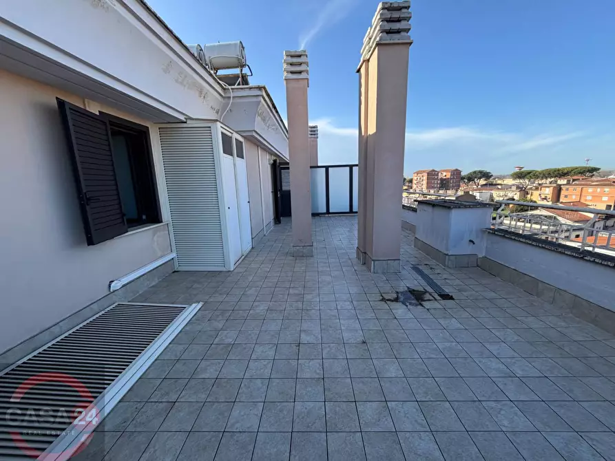 Immagine 38 di Attico in vendita  in Via dell'olmo a Latina