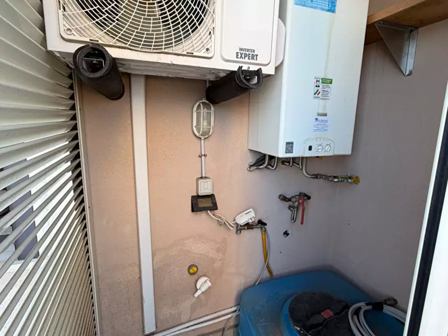 Immagine 45 di Attico in vendita  in Via dell'olmo a Latina