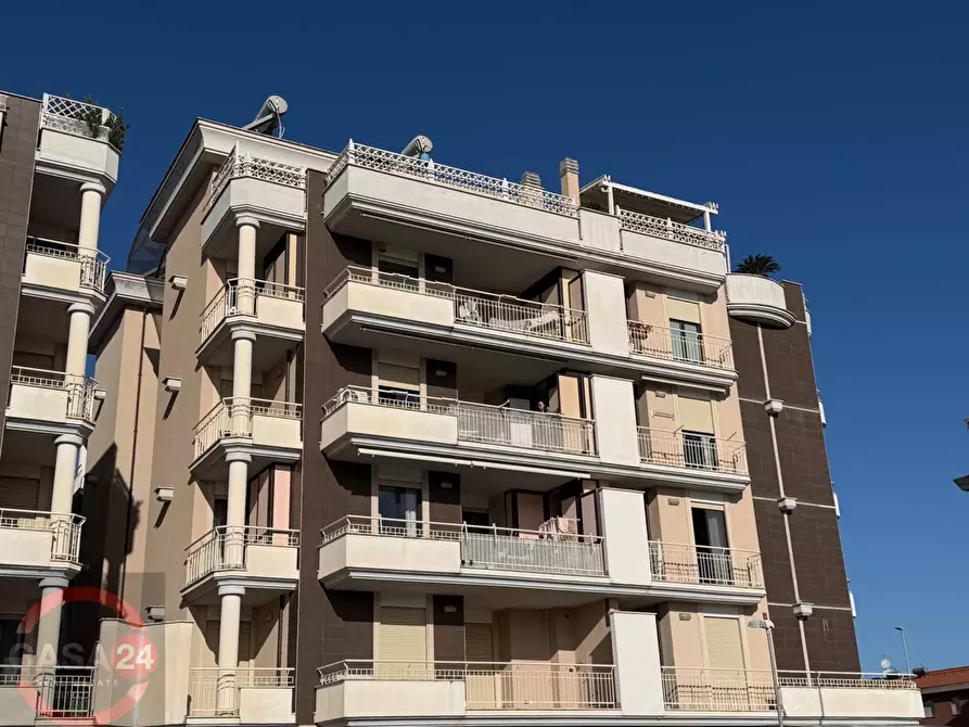 Immagine 47 di Attico in vendita  in Via dell'olmo a Latina