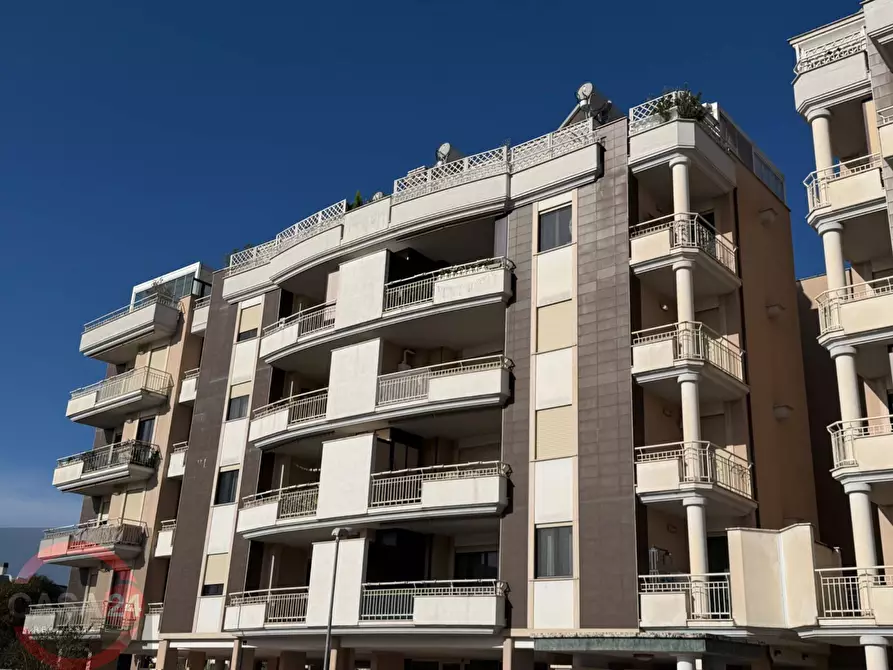 Immagine 48 di Attico in vendita  in Via dell'olmo a Latina