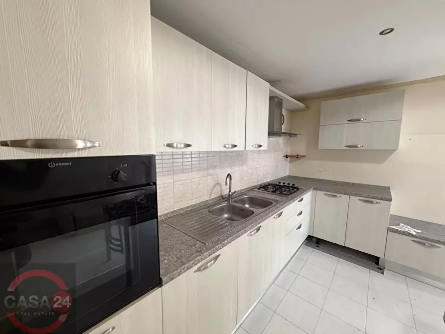 Immagine 2 di Appartamento in vendita  in latina scalo a Latina