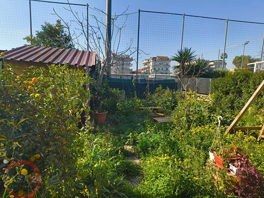 Immagine 5 di Villetta a schiera in vendita  in Via Prezzolini a Latina