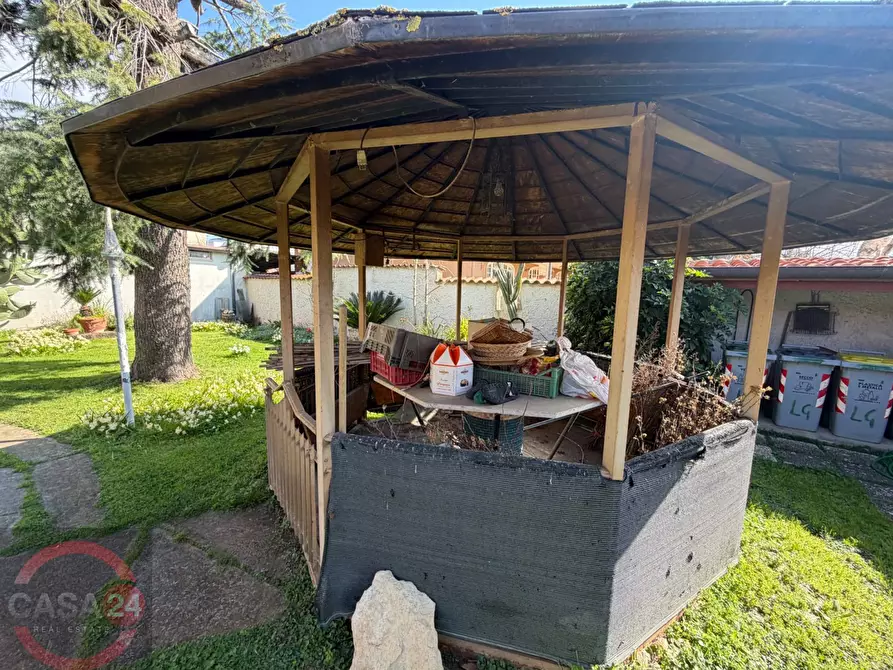 Immagine 20 di Villa in vendita  in Strada Carrara a Latina