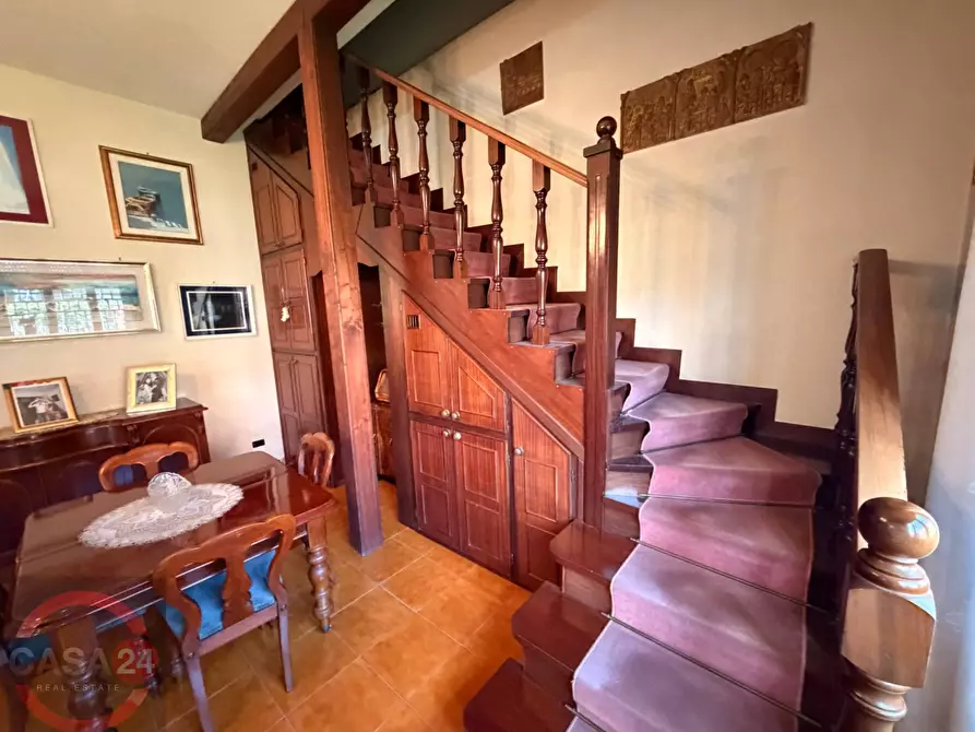 Immagine 64 di Villa in vendita  in Strada Carrara a Latina