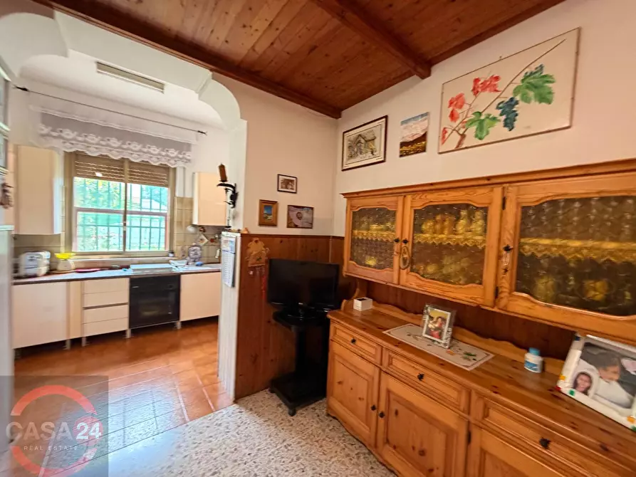 Immagine 72 di Villa in vendita  in Strada Carrara a Latina