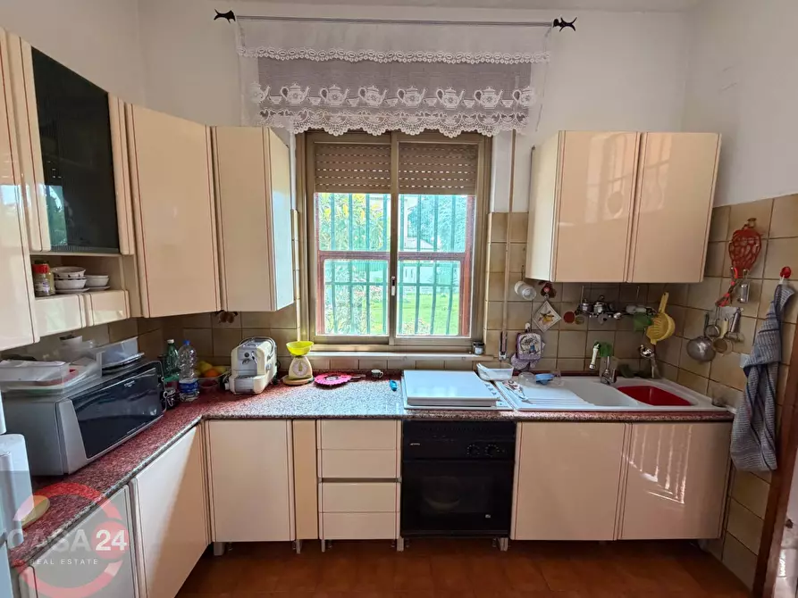 Immagine 73 di Villa in vendita  in Strada Carrara a Latina