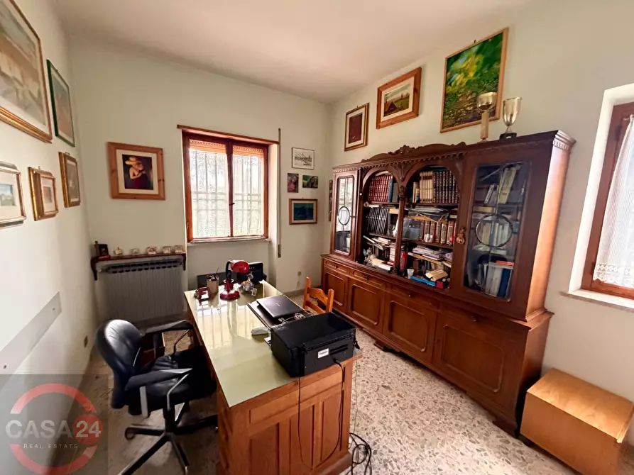 Immagine 78 di Villa in vendita  in Strada Carrara a Latina