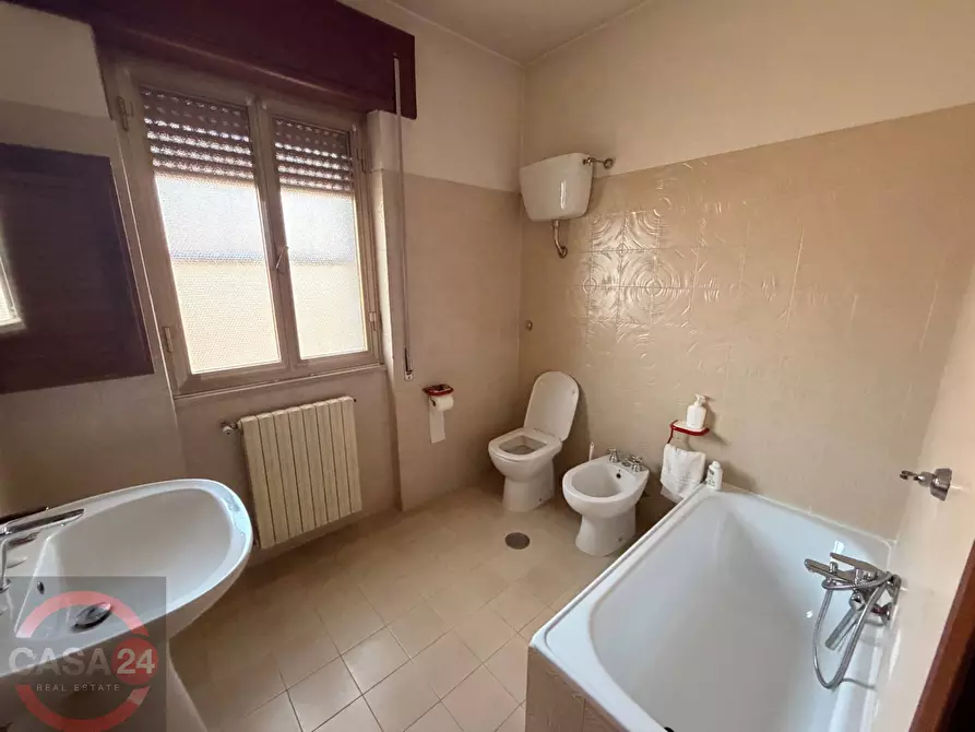 Immagine 93 di Villa in vendita  in Strada Carrara a Latina