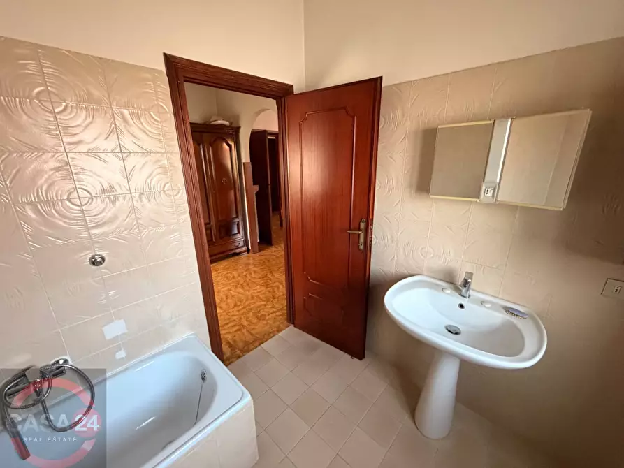 Immagine 94 di Villa in vendita  in Strada Carrara a Latina