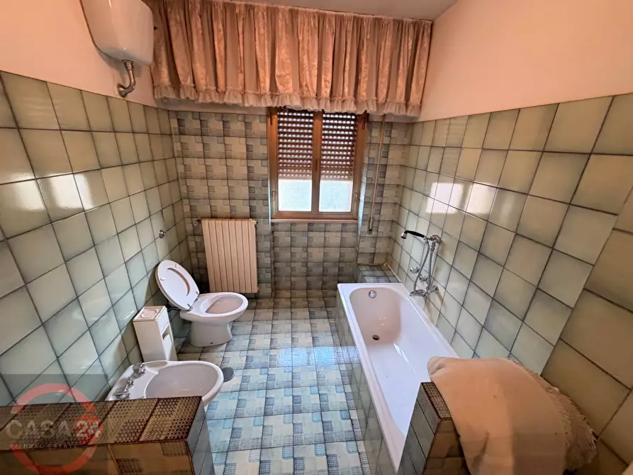 Immagine 104 di Villa in vendita  in Strada Carrara a Latina