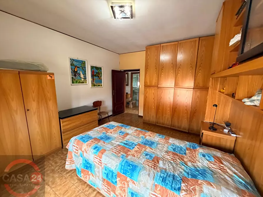 Immagine 112 di Villa in vendita  in Strada Carrara a Latina