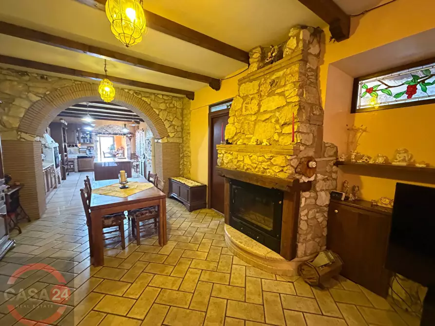 Immagine 9 di Villa in vendita  in Via Nuova a Sezze