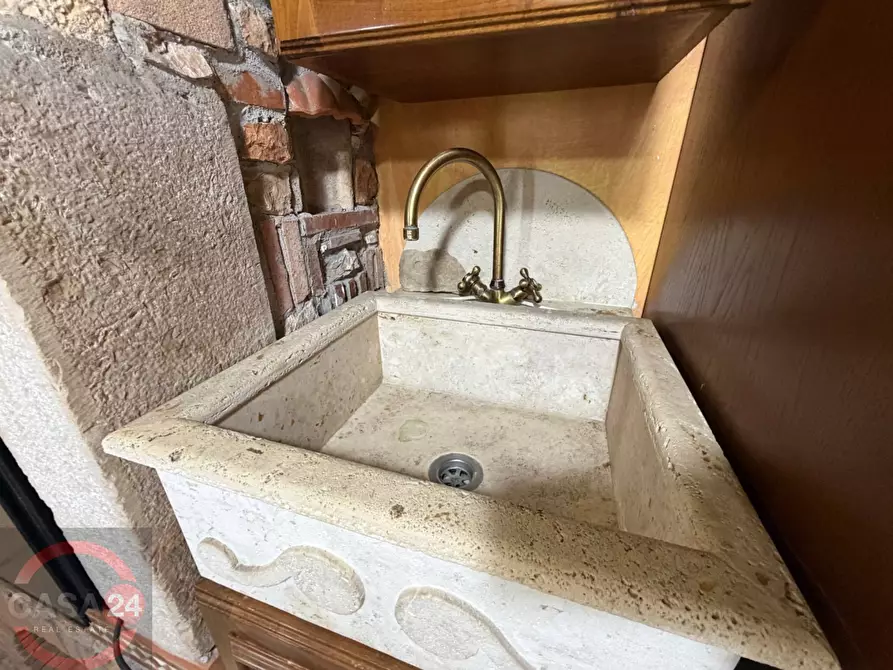 Immagine 18 di Villa in vendita  in Via Nuova a Sezze