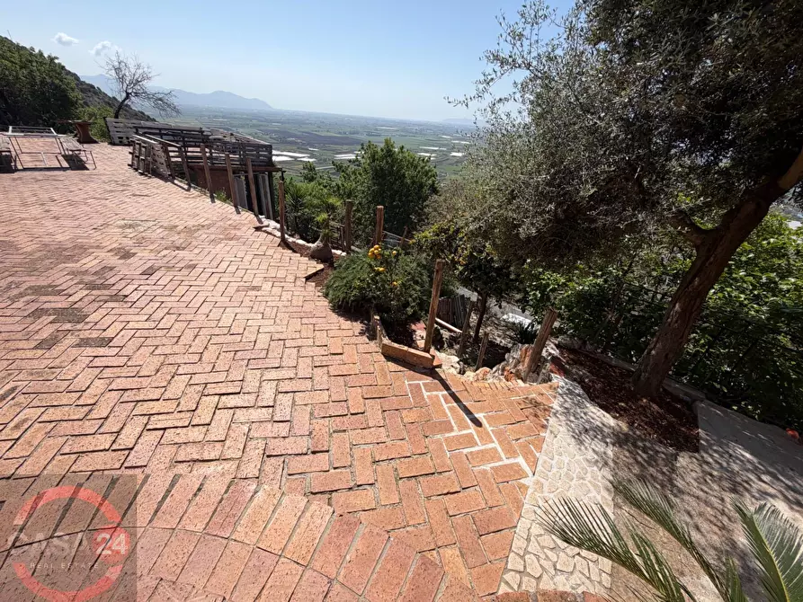 Immagine 27 di Villa in vendita  in Via Nuova a Sezze