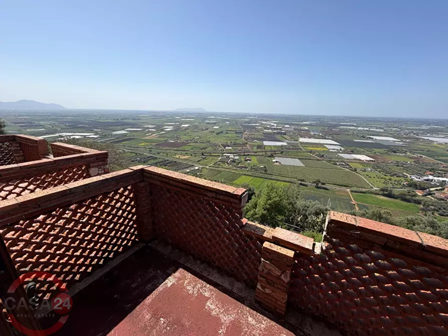 Immagine 48 di Villa in vendita  in Via Nuova a Sezze