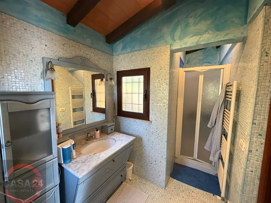 Immagine 51 di Villa in vendita  in Via Nuova a Sezze