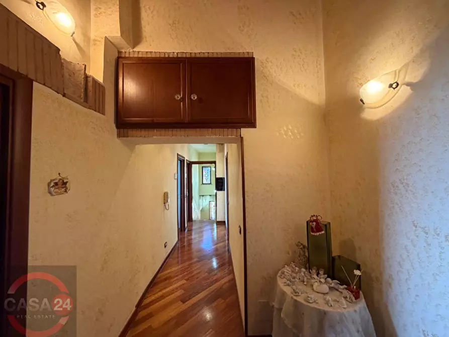 Immagine 57 di Villa in vendita  in Via Nuova a Sezze