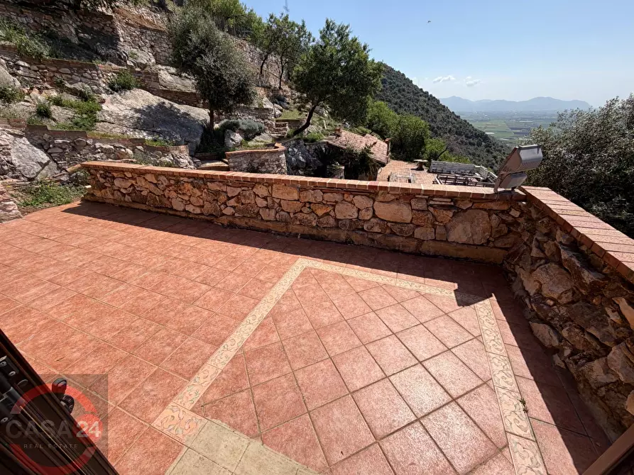 Immagine 64 di Villa in vendita  in Via Nuova a Sezze