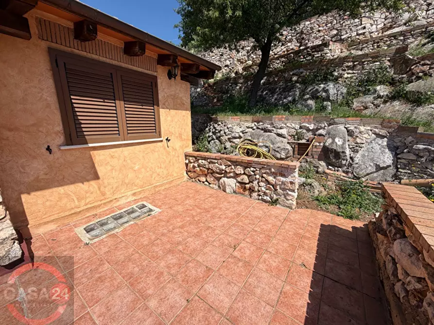 Immagine 67 di Villa in vendita  in Via Nuova a Sezze