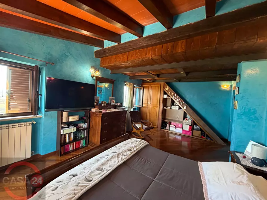 Immagine 71 di Villa in vendita  in Via Nuova a Sezze